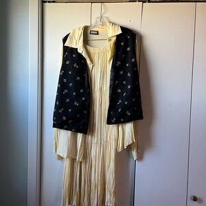 Black and Cream Skirt Set